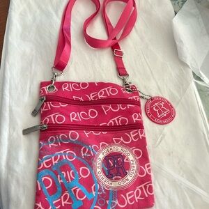 Robin Ruth crossbody pink Puerto Rico print